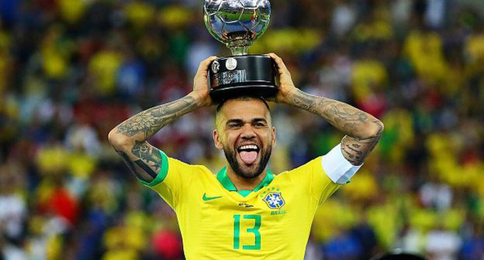 Dani Alves tendrá a un tremendo compañero en el Sao Paulo. (Foto: Getty)