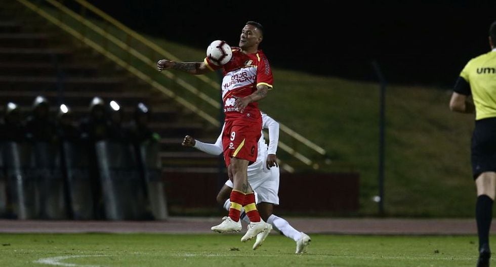 Huancayo venció 2-0 a Cantolao por la Copa Bicentenario. (Foto: GEC)