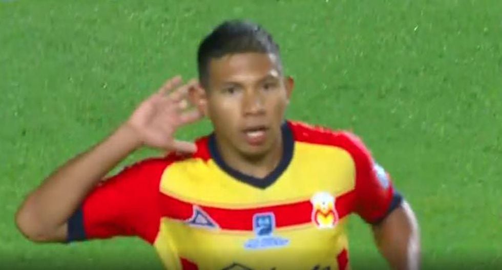 El gol de Edison Flores para el 2-1 de Morelia vs. Santos Laguna por Liga MX. (Canal 5)