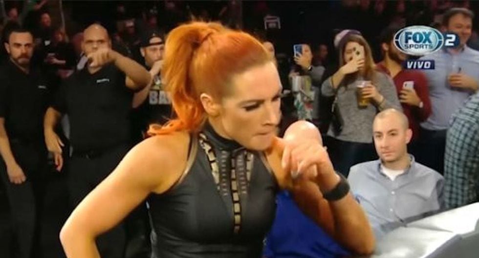 Becky Lynch no la pasó bien en el Monday Night Raw de Boston. (Foto: Fox Sports 2)