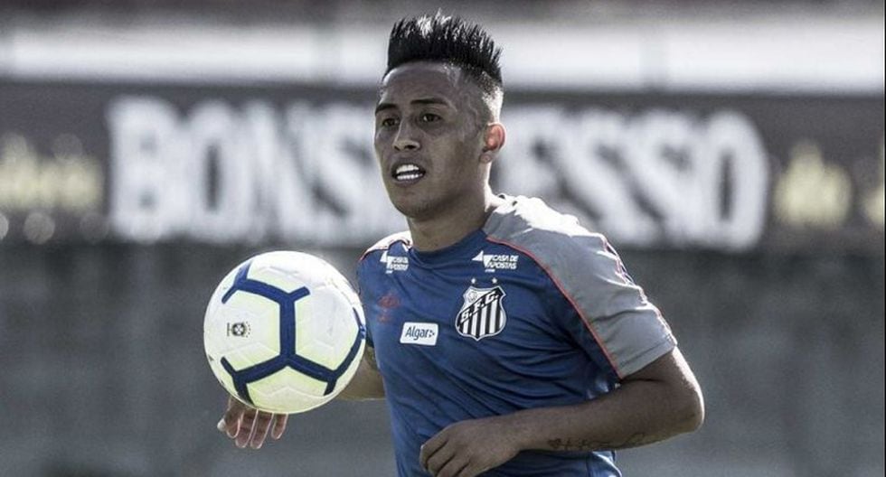 Cueva ha jugado 17 partidos y no ha marcado ningún gol con Santos. (Globoesporte)