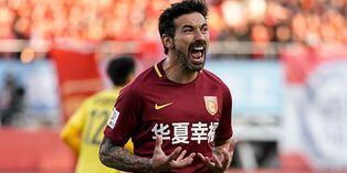 Quieren a Lavezzi: hinchas de Flamengo lo piden mientras caso Guerrero sigue sin resolverse