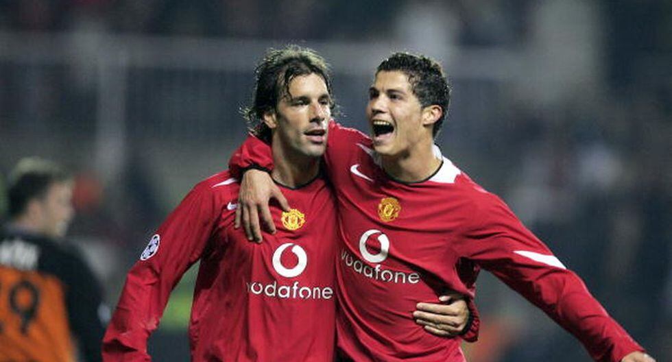 Cristiano Ronaldo y Van Nistelrooy coincidieron dos años en el United. (Getty)