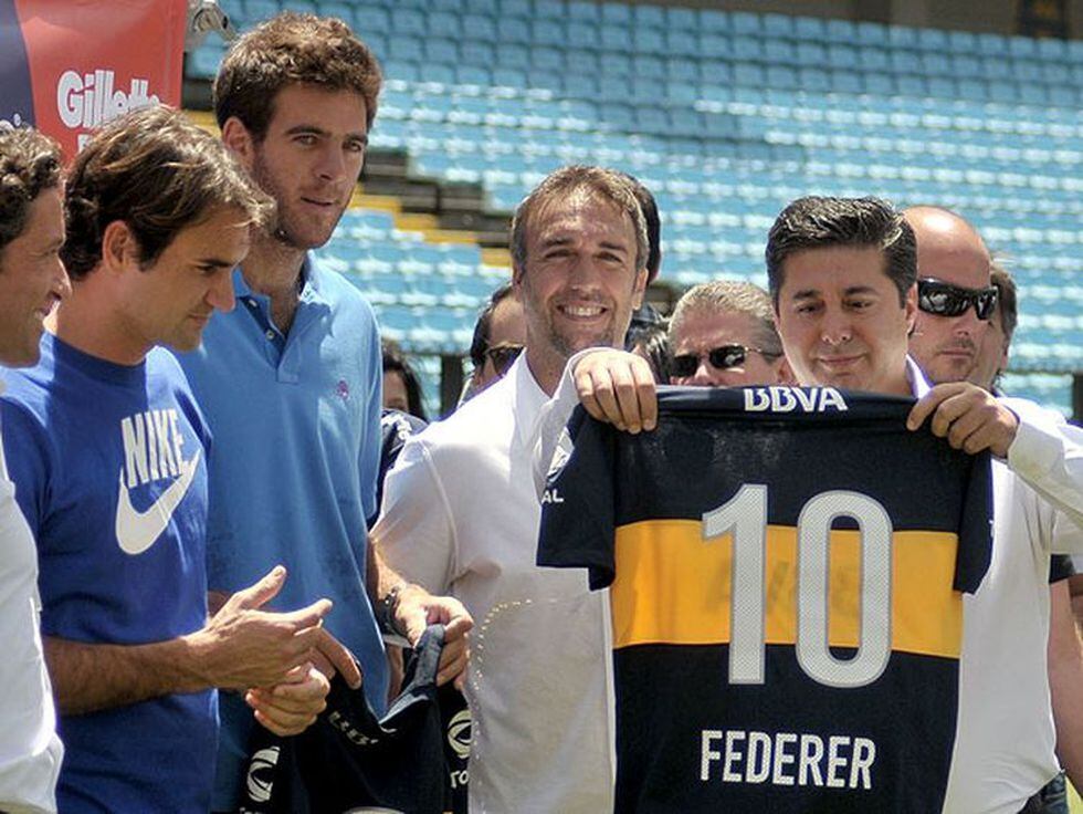 Roger Federer estuvo en La Bombonera en el 2012 junto a Batistuta y Del Potro.