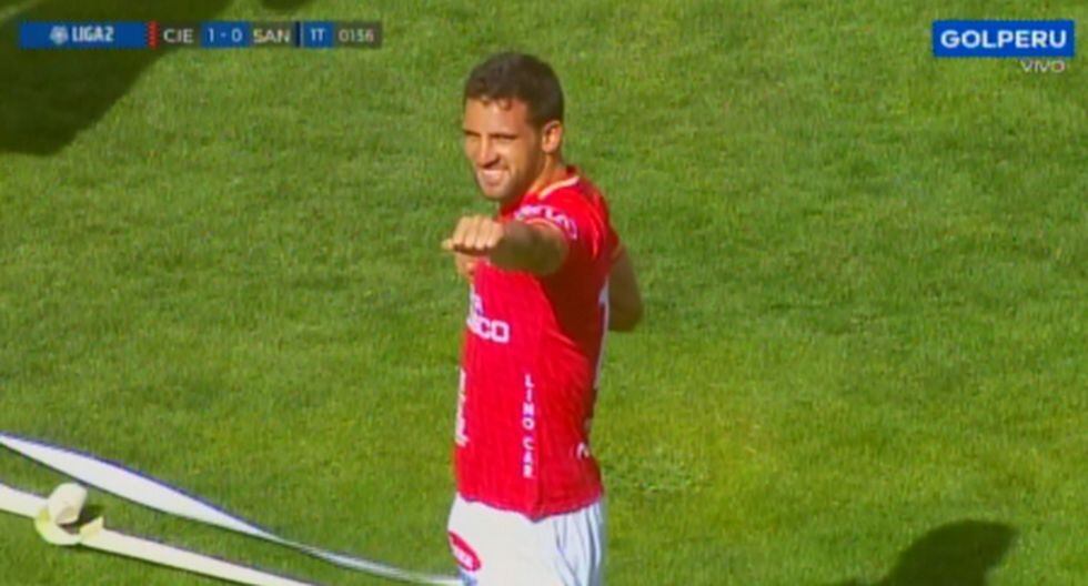 Breno Naranjo marca el gol que le está dando el ascenso a Cienciano (Foto: GOLPERU)