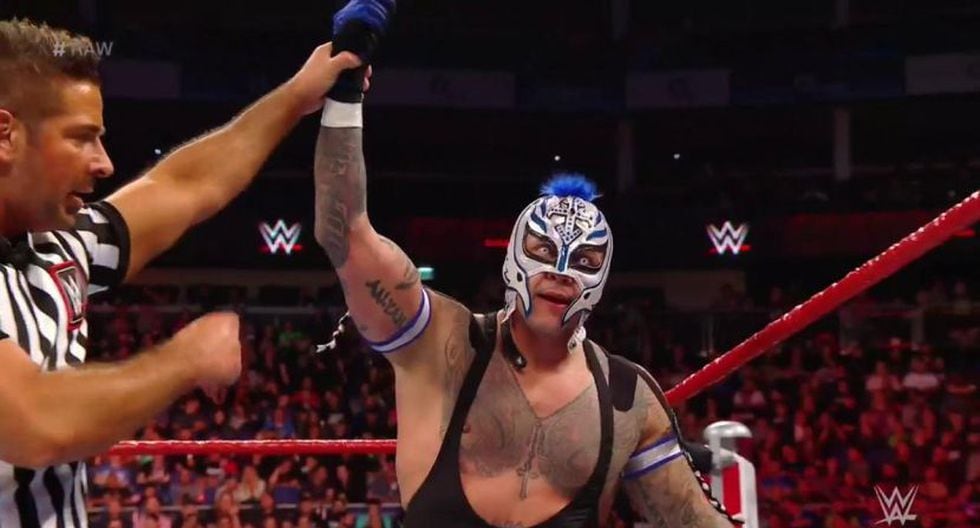 Rey Mysterio obtuvo una valiosa victoria antes de su pelea contra Samoa Joe en Money in the Bank. (WWE)