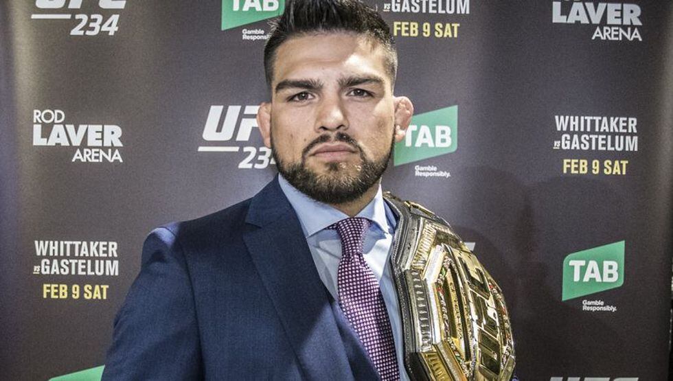 Kelvin Gastelum tendría que haber peleado contra Robert Whittaker en el UFC 234. (UFC Español)