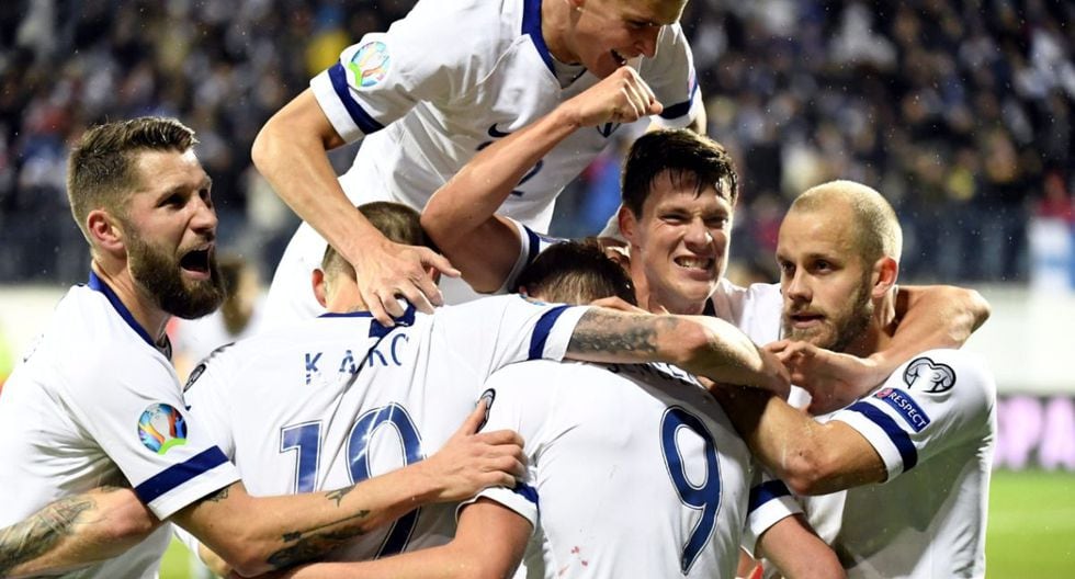 Todo el pueblo de Finlandia celebra su clasificación a la Euro 2020. (Foto: Getty Images)