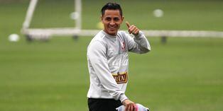 Yoshimar Yotun hizo un gran anuncio ¿Qué celebra el lateral de la bicolor?