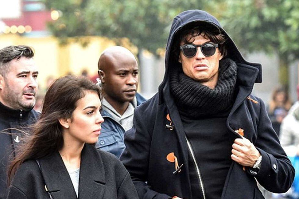 Cristiano Ronaldo y Georgina Rodríguez tuvieron un inicio accidentado por los paparazzis (Foto: 24Celebs)