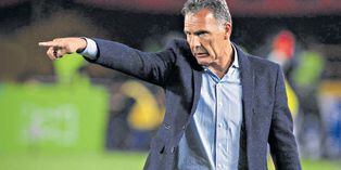 Alianza Lima oficializó la contratación del técnico Miguel Ángel Russo