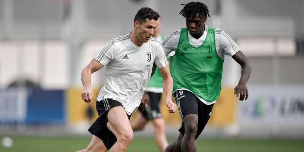 Cristiano Ronaldo y Moise Kean son dos de los delanteros con los que Higuaín deberá pelear por el puesto. (Getty)