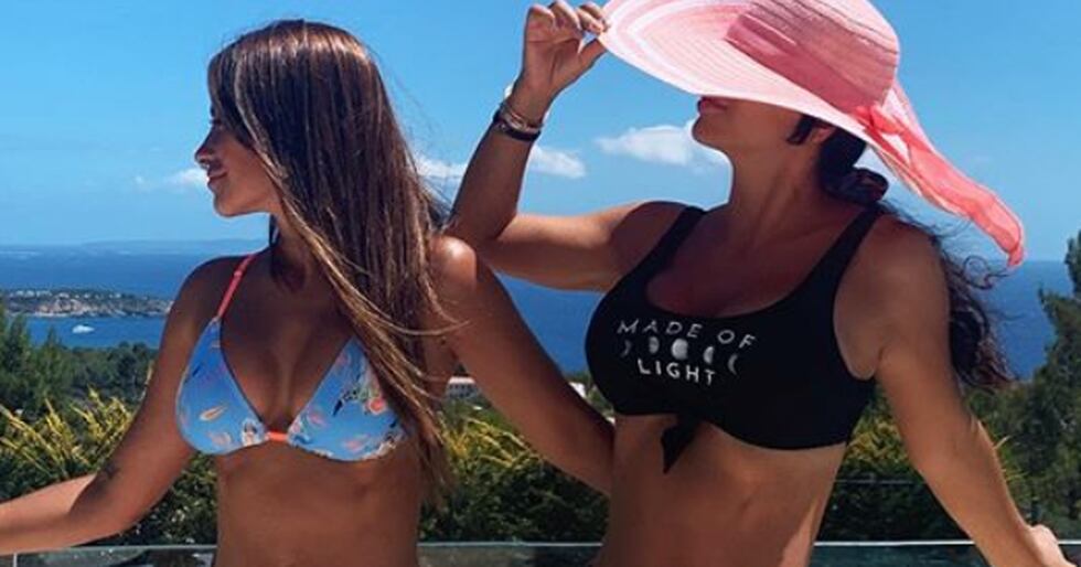 Antonella Roccuzzo y Daniella Semaan elevan la temperatura en Mónaco por atrevido bikini (Foto: Instagram)