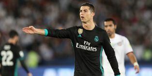 Gritaron "Messi, Messi, Messi" y Cristiano Ronaldo respondió con un gesto en pleno Mundial de Clubes