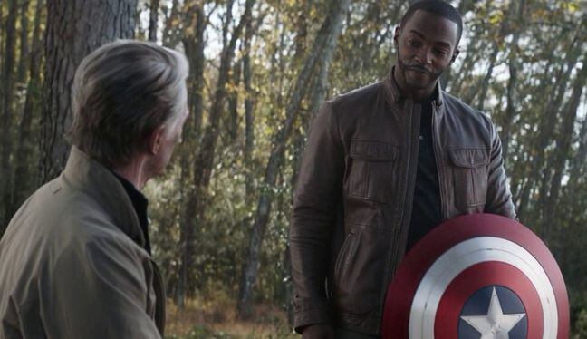 “Marvel”: ¿sabías que Steve Rogers tenía 112 años cuando le entregó el escudo a Falcon?