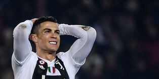 Empiezan a pegarle: el dardo de Balotelli a Cristiano Ronaldo por provocar al portero del Torino en el derbi