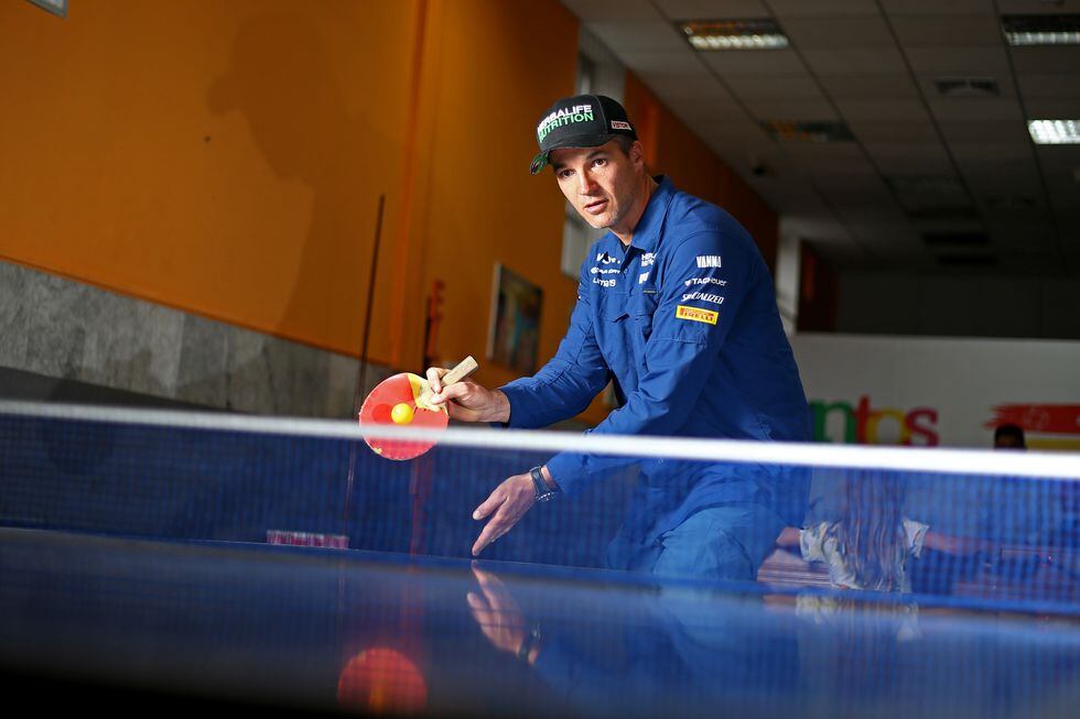 ‘Nico’ solía practicar ping pong en el colegio. Lo recordó en PoliDepor. (Depor)