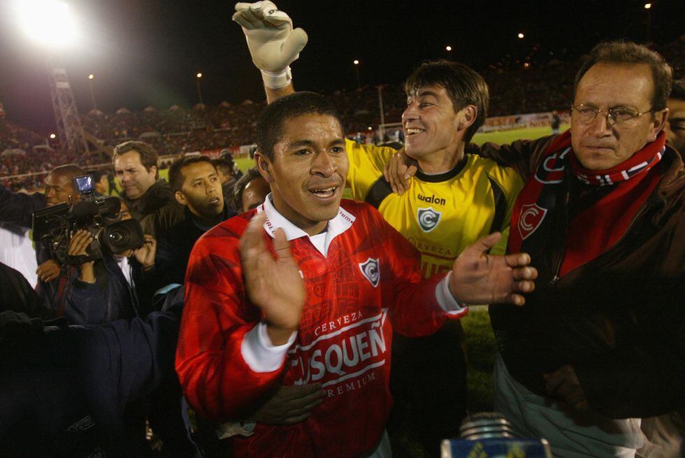 Óscar Ibáñez fue el capitán de Cienciano campeón de la Copa Sudamericana 2003. (USI)