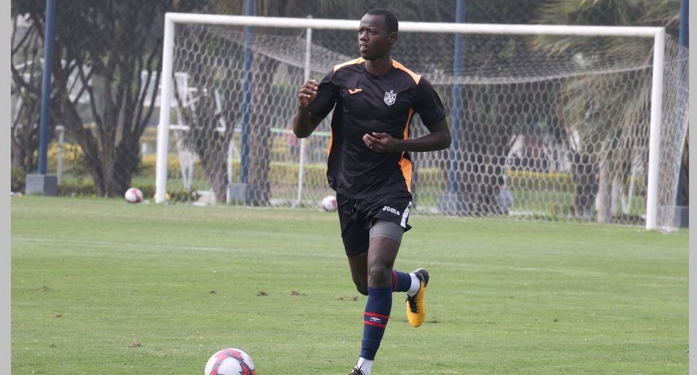 Aboubacar Kouyate, defensa de San Martín