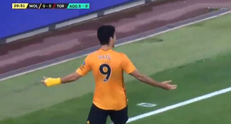 Gol de Raúl Jiménez en el Wolves vs. Torino por Europa League. (YouTube)