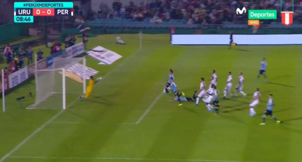 Pedro Gallese apareció con espectacular atajada que salvó a la Blanquirroja del gol uruguayo. (Captura)
