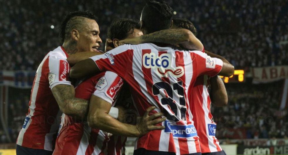 Chará fue fichado por Junior por 4,5 millones de dólares, el fichaje más caro que se ha producido en el fútbol colombiano. (Junior)