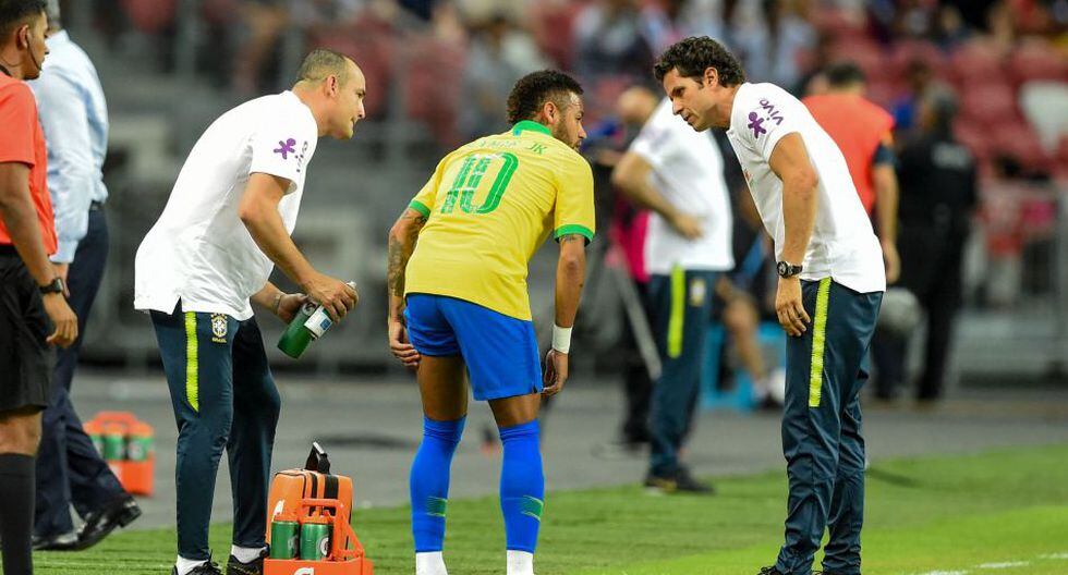 Neymar se lesionó en un amistoso con Brasil ante Nigeria. (AFP)
