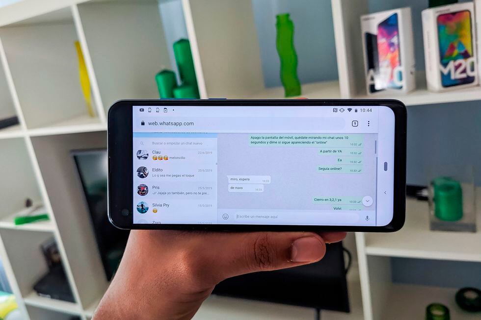WhatsApp está desarrollando un método para que puedas usar tu misma cuenta en varios dispositivos. (Foto: Xatakamovil)