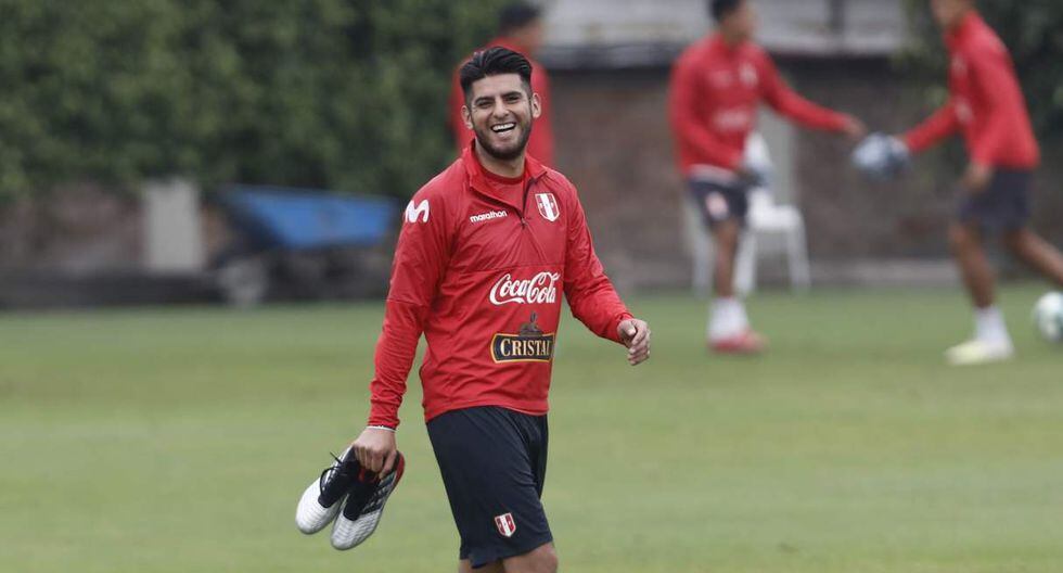 Carlos Zambrano usará la camiseta 25 en el Dinamo Kiev. (Foto: GEC)