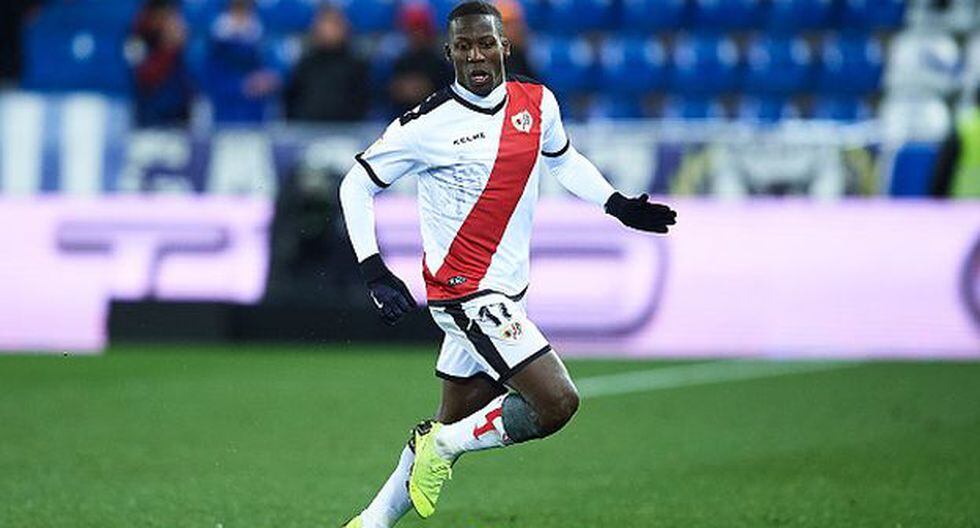 Luis Advíncula llegó al Rayo Vallecano a préstamo de Tigres. (Foto: Getty)