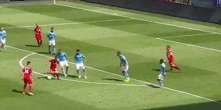El show de Giovinco ante la mirada atónita y poca marca de Pirlo, Callens y demás