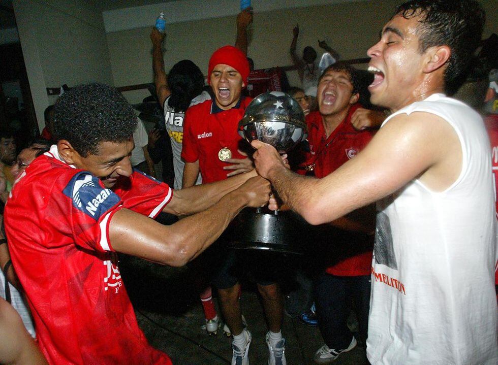 El festejo de Cienciano por el título de la Copa Sudamericana. (Foto: Conmebol)