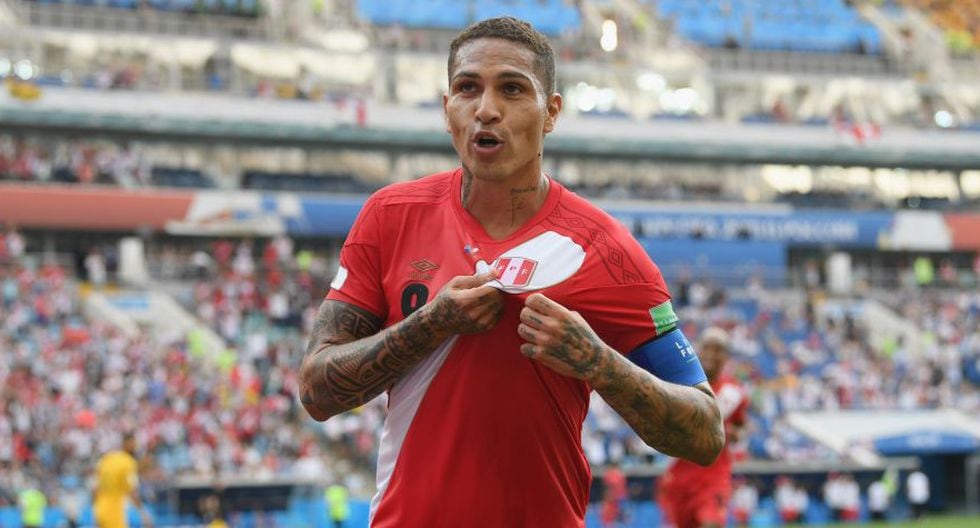Paolo para todo el mundo: Guerrero puso el segundo de Perú y se convirtió en un goleador mundialista. (Getty Images)