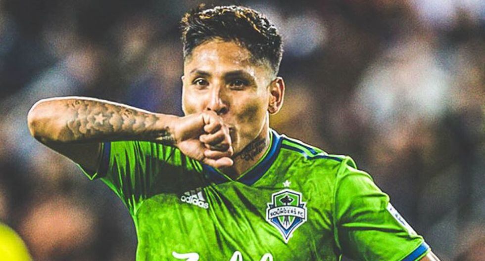 "Hace algunos años, Sergio Markarián se refirió al delantero peruano como un “sinvergüenza del área”. (Foto: Seattle Sounders FC)