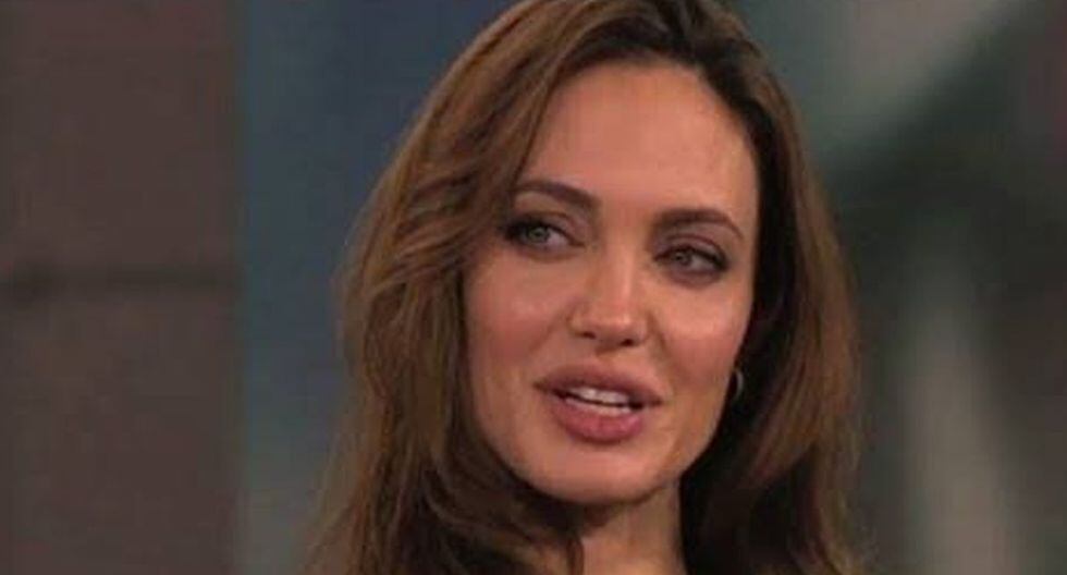 Angelina Jolie posó desnuda para revista Harper’s Bazar. (Imagen: YouTube)