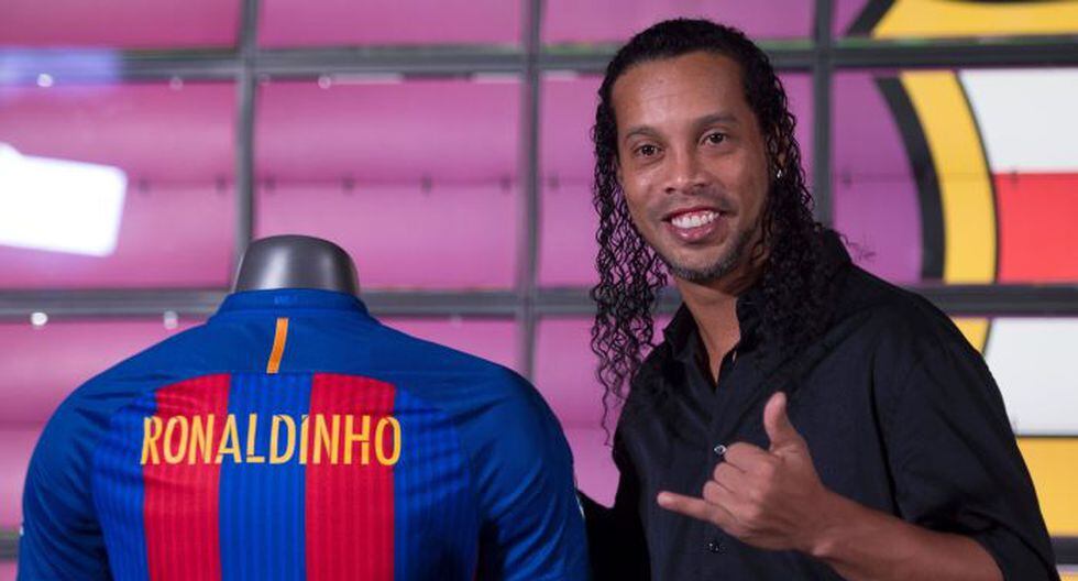 Ronaldinho regresa al Barcelona como embajador culé. (Foto: Agencias)