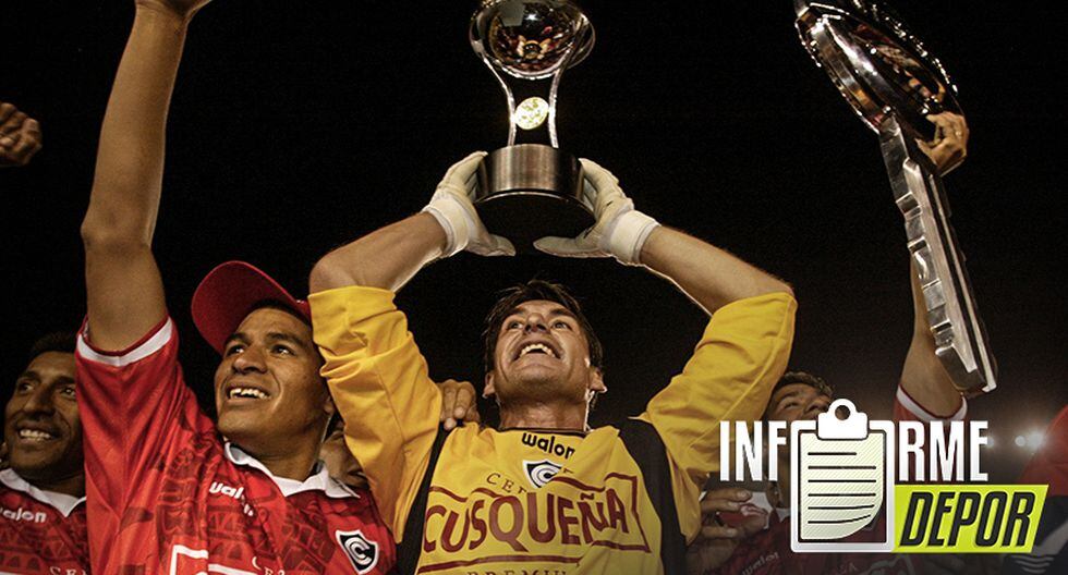 Óscar Ibáñez se retiró del fútbol en 2008 jugando en Universitario de Deportes. (Foto: USI / Diseño: Marcelo Hidalgo)