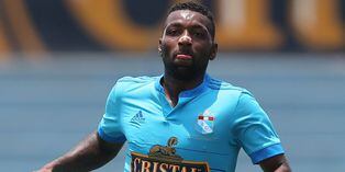 Sporting Cristal: Jair Céspedes renovó por todo el 2018
